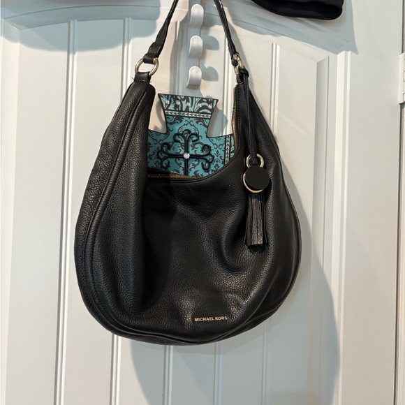 Michael Kors Handbags - Michael Kors Lydia Hobo Bag